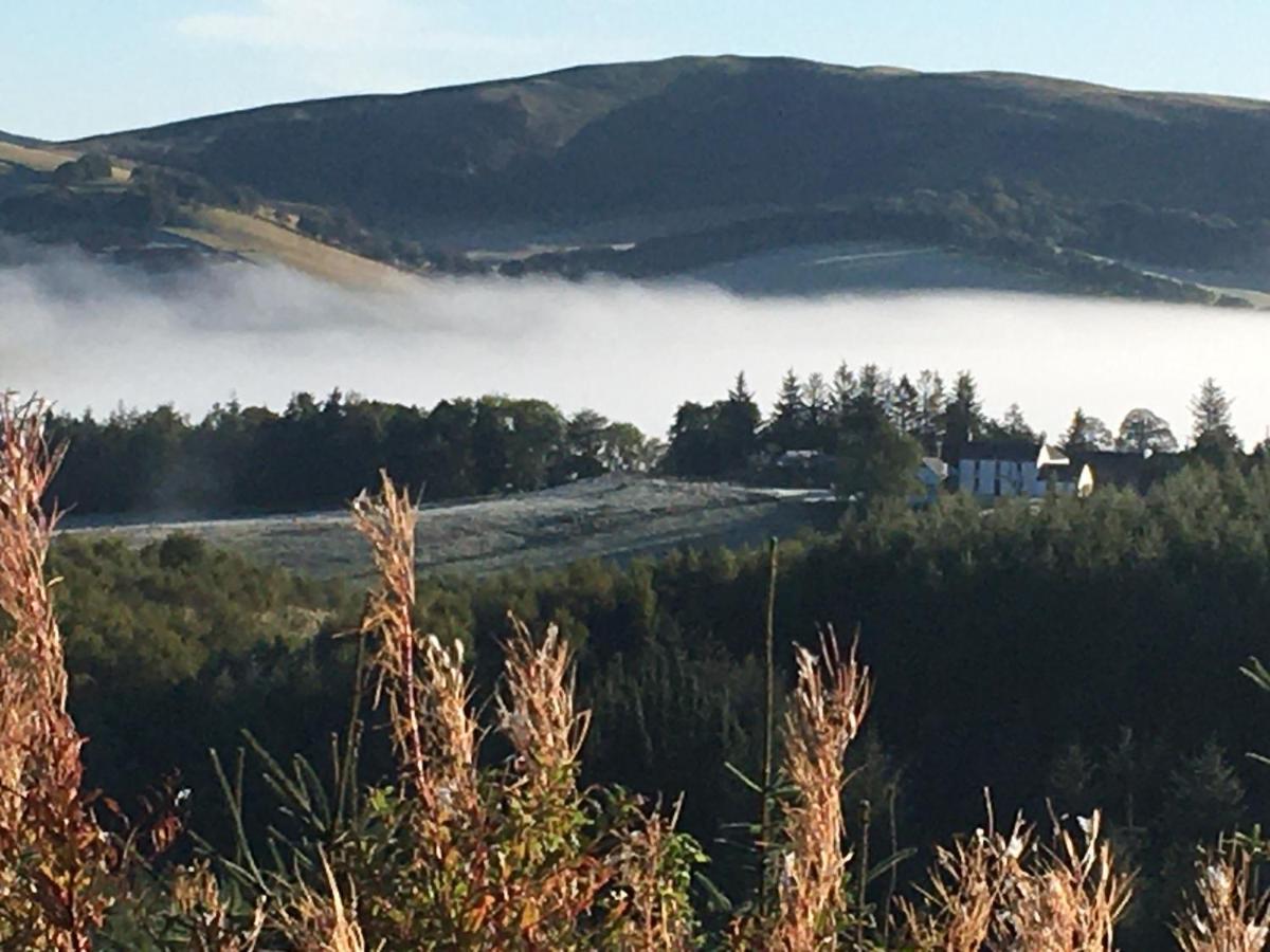 Ladyurd Farmhouse West Linton Exterior foto